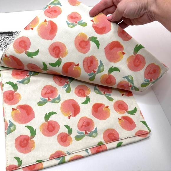 Spring Peach Table Runner Peachy Keen 14in x 72in Linens New Kitchen Dining - Picture 4 of 6